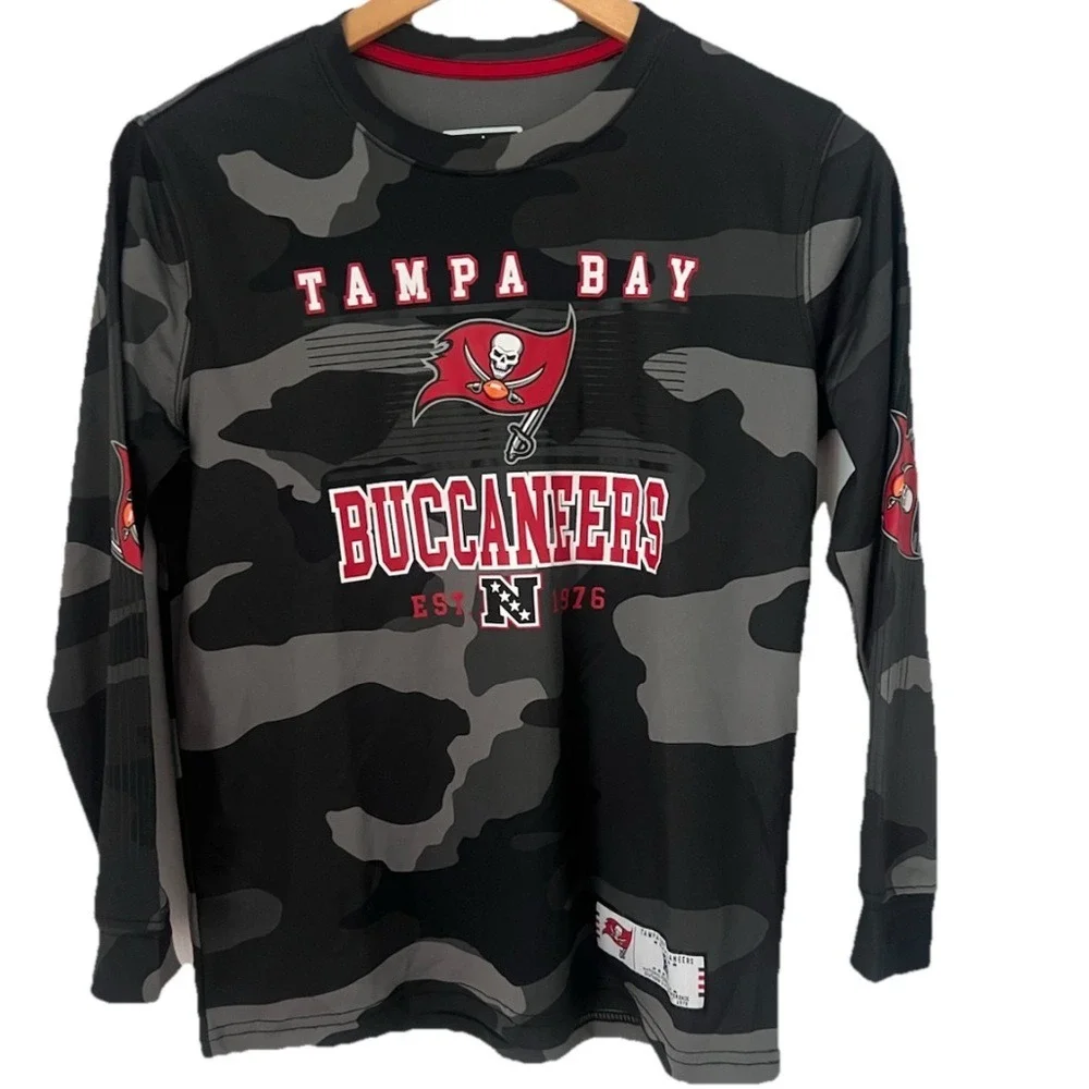 NFL Tampa Bay Buccaneers Long Sleeve Camouflage Kids Shirt Top Size 14-16